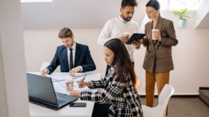 OEG Outsourcing Blog: Expert Insights for Better Business Growth 4 Researcher and analyst outsourcing